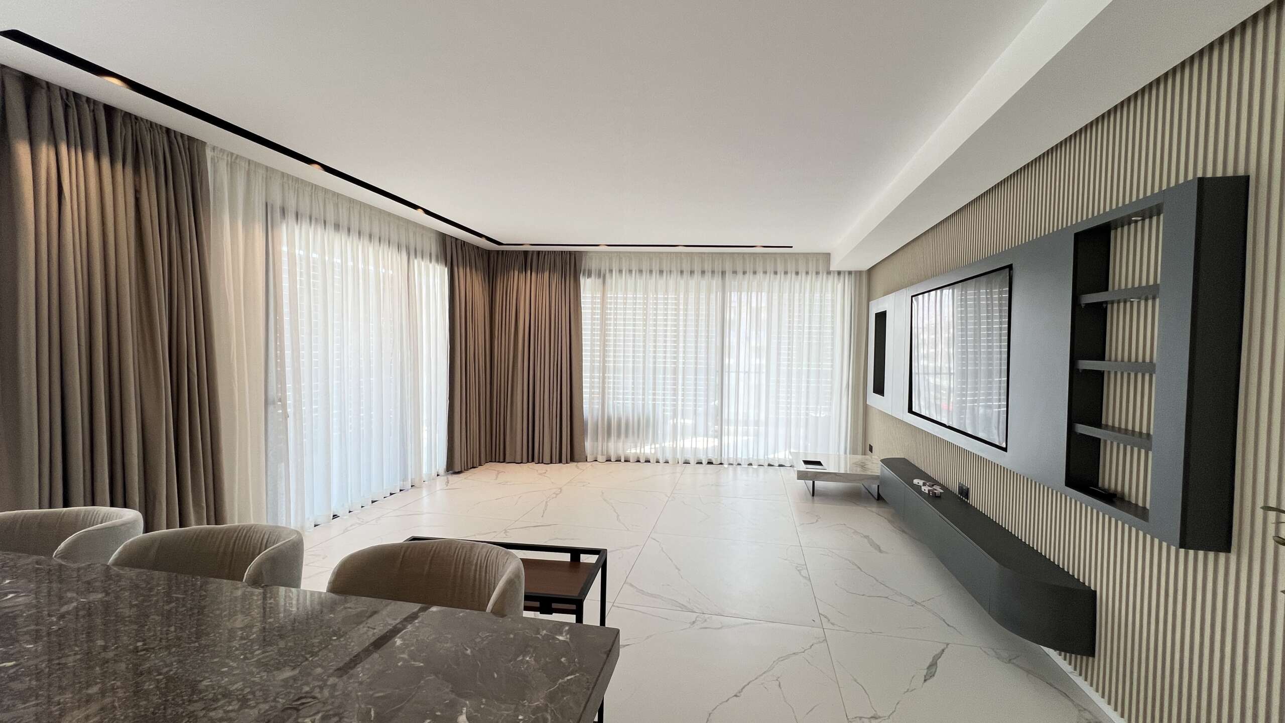 rideaux-salon-moderne-a-agadir